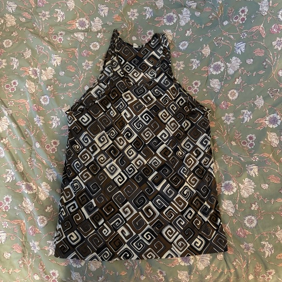 Vintage 70s swirl funky patterned tank top. - Picture 2 of 4